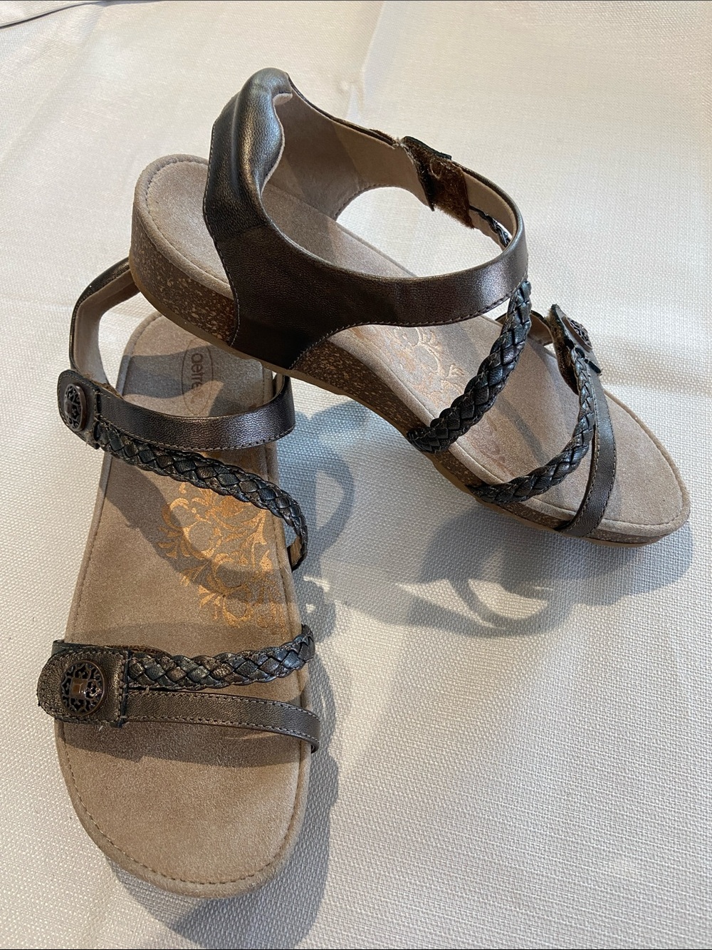 Aetrex Comfort Braided-Strap Brown Women's Sandals. Size 9 - Picture 3 of 10